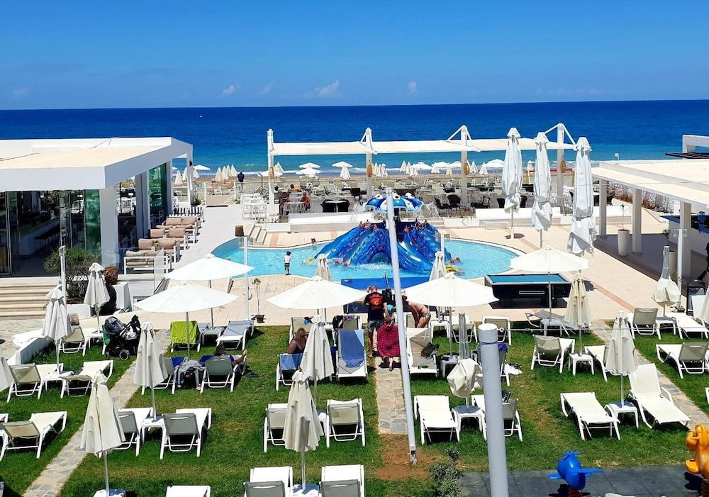 העיירה רתימנו Dimitrios Village Beach Resort מראה חיצוני תמונה